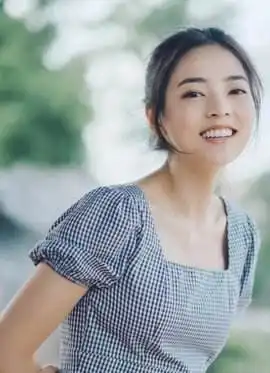 美国华裔女演员薇薇