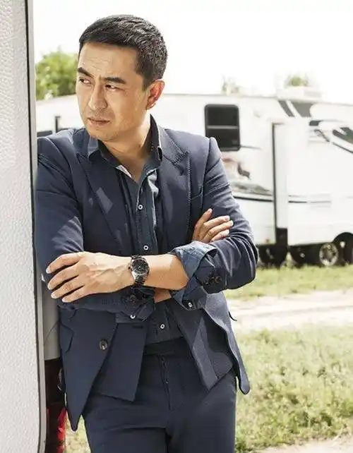 张嘉译和刘威葳都有归属,还是原配,为什么还会传闻是夫妻关系?