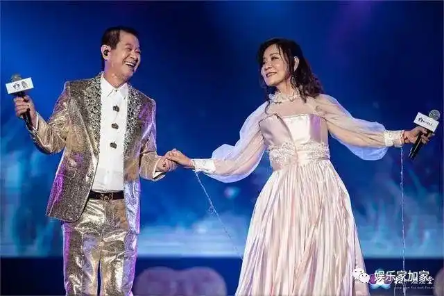 龙千玉蔡小虎传绯闻多年当街被拍搂腰牵手蔡美丽的错误