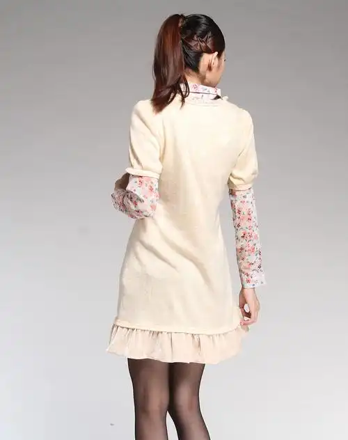 米杏色时尚大方短袖针织连衣裙