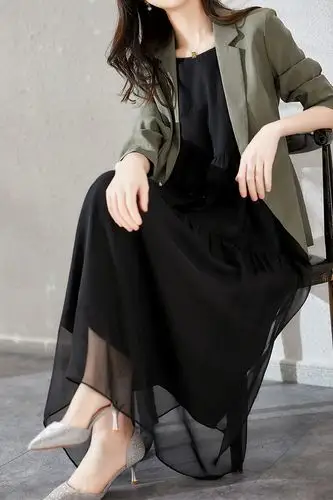 共7448 件大码真丝吊带裙相关商品