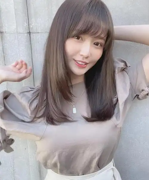 长发披肩发型的图片,披肩长发图片大全