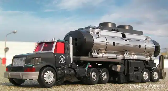 变形金刚动漫人物:重制绝迹重生模式下的霸天虎-狂派天灾