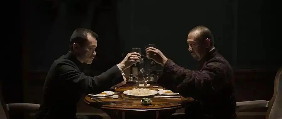 看完姜文,彭于晏的新电影,徐峥松了口气(邪不压正)影评