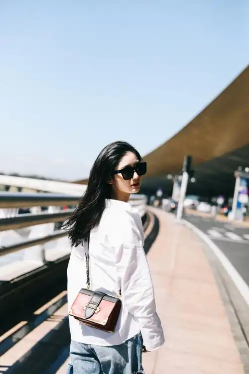 instyle大明星##戚砚笛纽约时装周##instyle在时装周