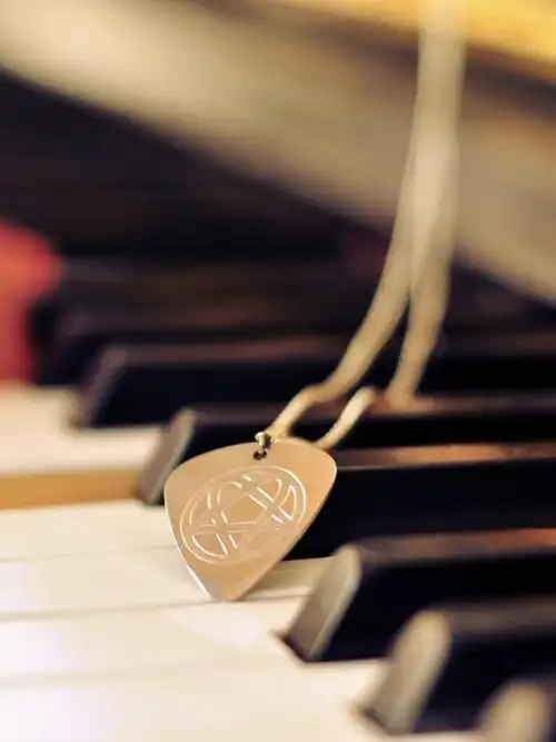 手音乐手机壁纸,桌面图片,手机锁屏壁纸 - 魔秀