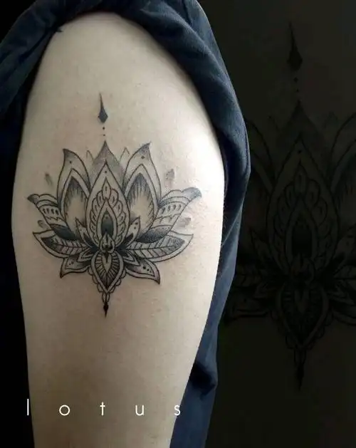 莲纹身图片_成品纹身图案