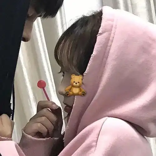 真人版情侣头像不喜勿喷