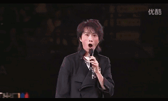 连骂架逼格都那么高,钦敬钦敬~~(附黄子华表情图一张,不谢~) 小编微信