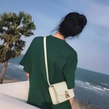 好看的女生头像小清新背影头像精选图片(共20张)