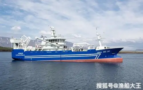 渔船之美冰岛81米围网拖网渔船venus