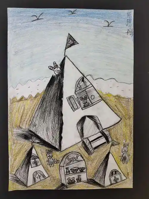 2019春季班趣味素描第八节课～三角体联想