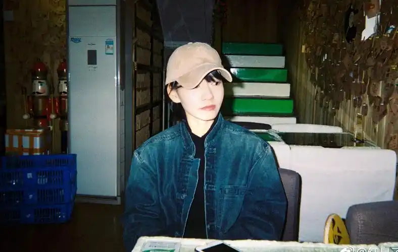 你们怎样评价房东的猫主唱王心怡的颜值呢