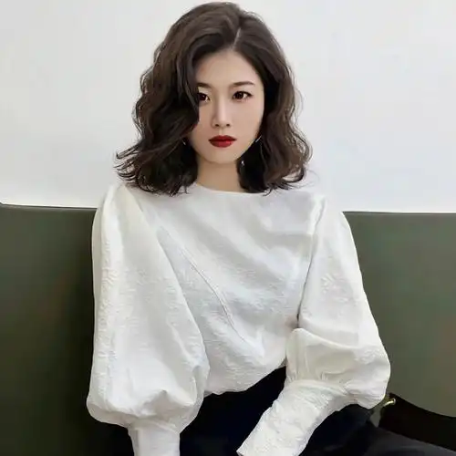 超a的复古港风卷发!百搭不挑脸型的发型.