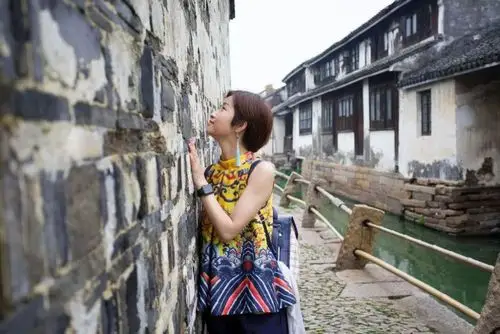 摄影讲评人像模式的景深不等于背景虚化第1349讲