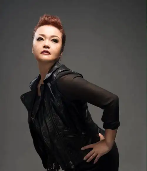 娃娃金智娟个人演唱会2014-05-02南京人民大会堂娃娃金智娟娃娃金智娟