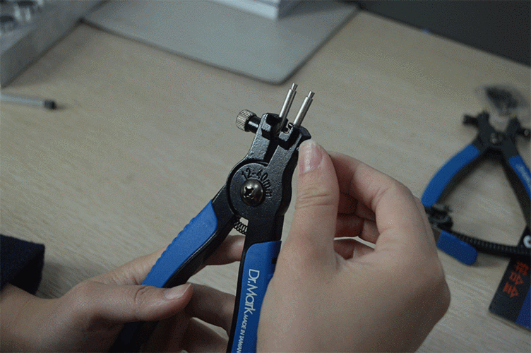 马克博士内外卡簧钳 锌合金卡环挡圈钳汽修工具多功能卡簧钳子