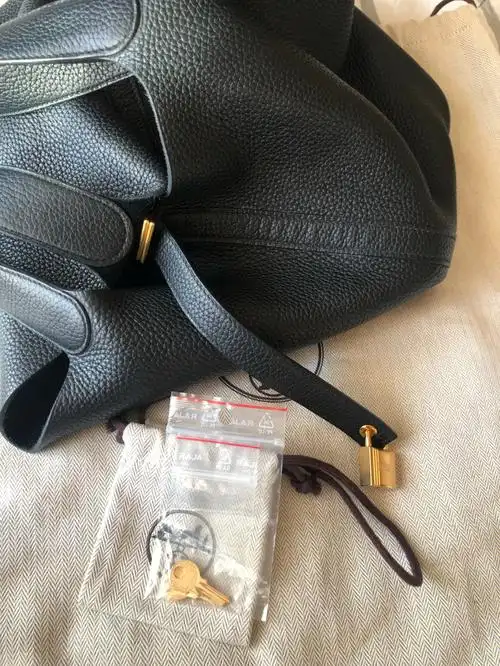 picotin26 黑色菜篮子专柜配锁头及钥匙