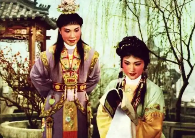 1962年版的越剧电影《红楼梦》