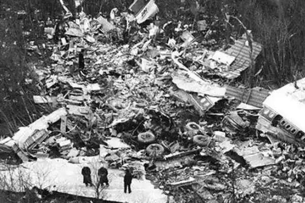 日本航空123号班机空难事件524人遇难仅有4人生还