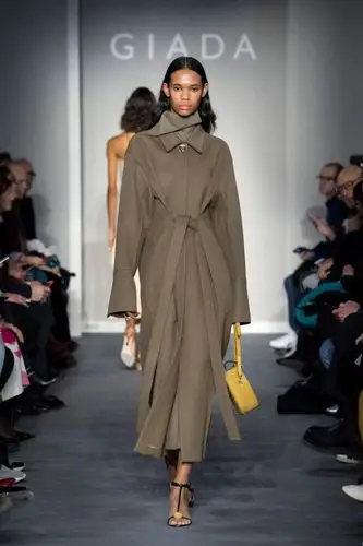 发一组大衣外套的图片你喜欢哪一款