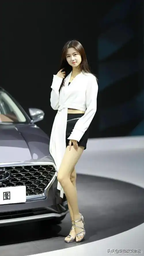 曾经的苏宁,车模的代名词_网易订阅
