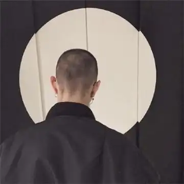 霸气又伤感的男生帅气背影头像潮流时尚男生背影头像