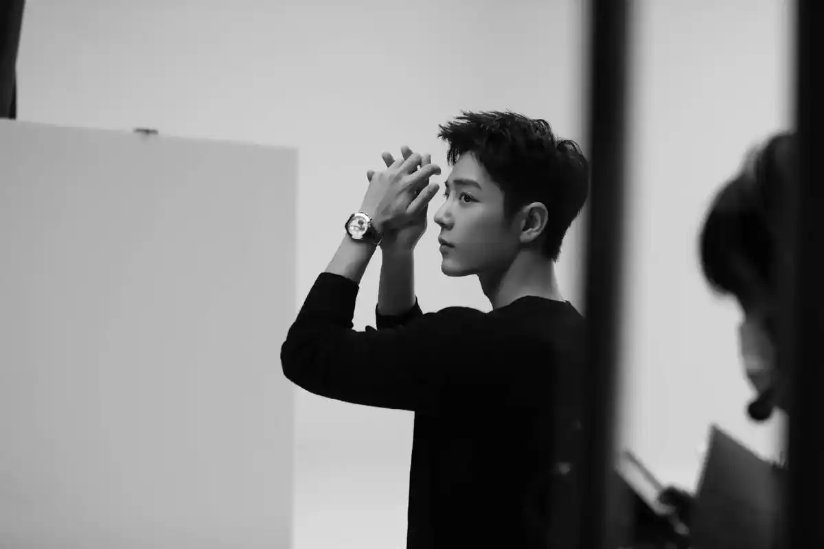 today #肖战 #黑白系 ^～^wanan - 抖音