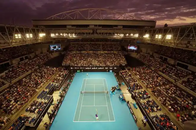 蓝色澳网蓝动起亚