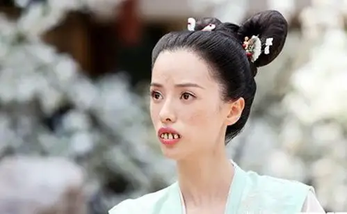 张芷溪美人制造龅牙妹丑女上位 彪悍招数对抗苏青复仇