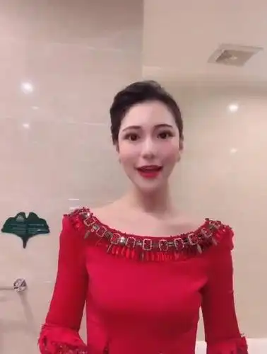 周先生摄影 —————————— 感谢安徽电视台主持人宋怡慧老师