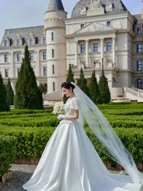 北京外景婚纱照丨新娘美的像城堡里的公主78