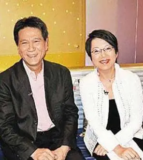 著名演员汪明荃62岁嫁罗家英夫妻双双患癌互相扶持不离不弃