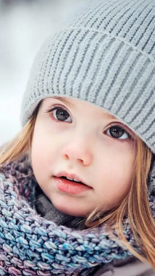 欧美孩童纯真双眼,高清图片,手机锁屏桌面-壁纸族
