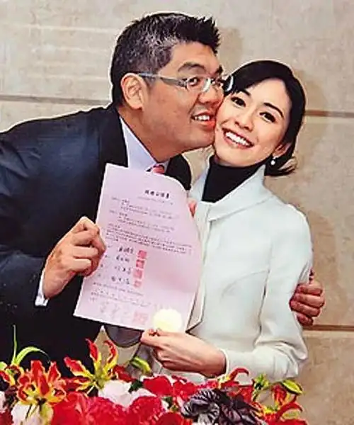 名利场||一文一武完全不同的连家兄弟,难逃比较的豪门妯娌|侯佩岑