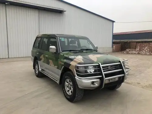 出,06年猎豹2030c迷彩,部队退役整车,一台,手动四驱,   _微赞云社区