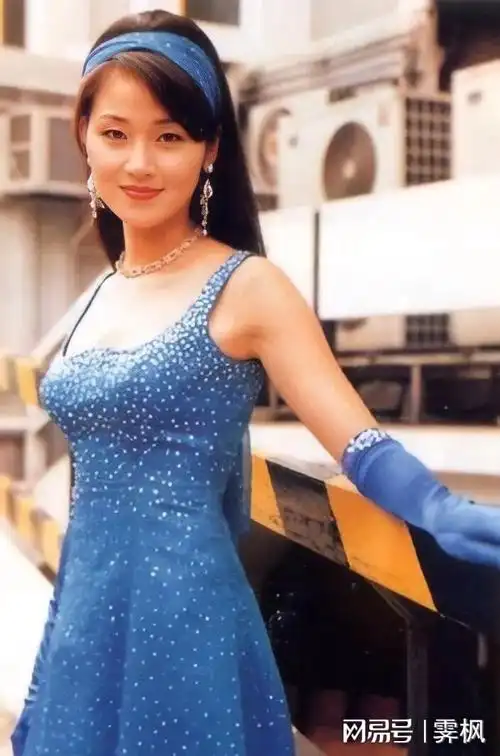 明星怀旧系列图片壁纸～万绮雯