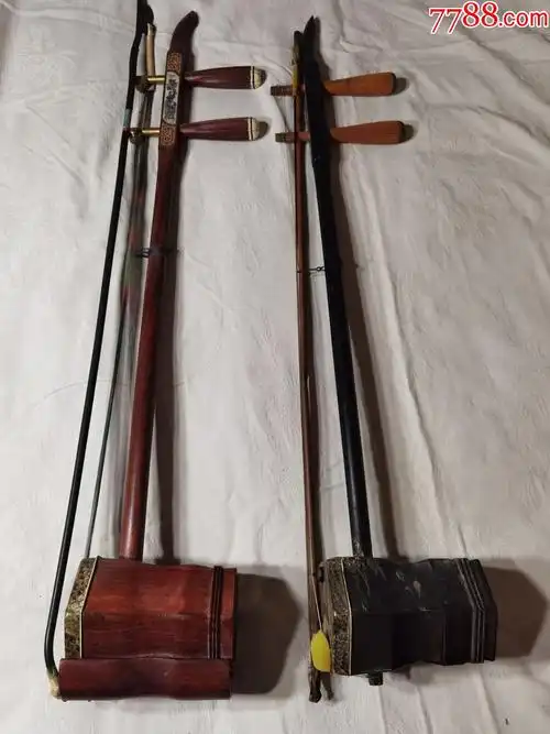 二胡,两把齐售_价格200元【心诚杂品点】_第1张_7788收藏__收藏热线