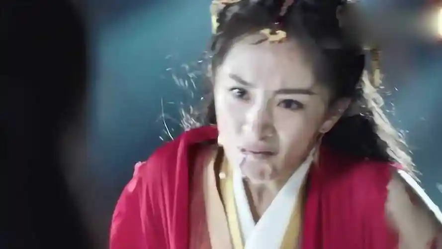 美女被剑刺穿只为这断子绝孙脚直接把渣男绝后