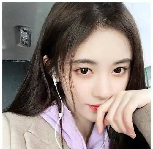 "四千年美女"鞠婧祎原名曝光,网友:还是改回来吧!