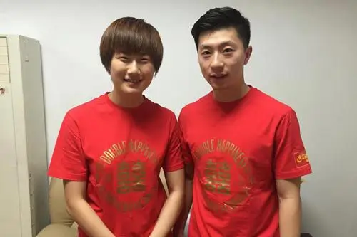 马龙戏言与丁宁结婚已三年:她性格好 我喜欢