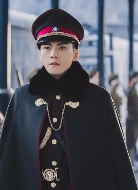 霸气军装男神:张云龙张若昀,陈伟霆,你最想做谁的军阀太太?