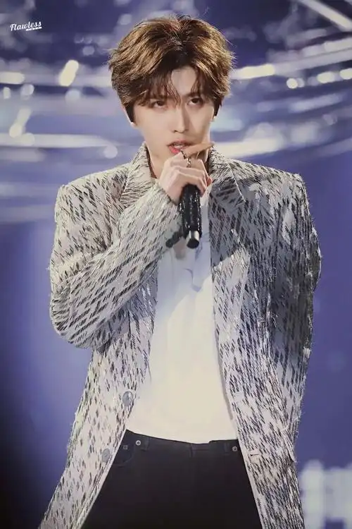 蔡徐坤紧急道歉!这次,他也要塌了?