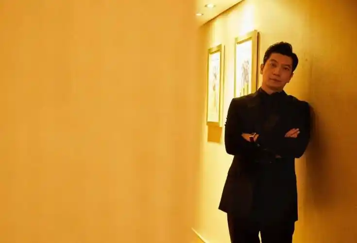 他曾与汤唯在一起三年,因长得丑不温不火,却因遇到沈腾一炮而红_田雨