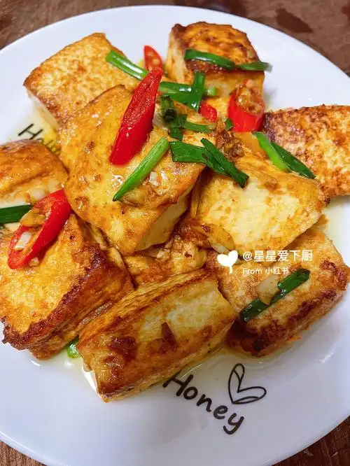 地区做的红烧豆腐都不一样这是我们广东客家人的家常做法真的巨巨好吃