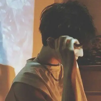 帅气男生头像高清大图阳光男生酷酷的真人时尚头像大全