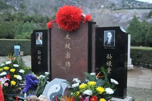 他是公认晚清民国第一武术家打遍天下无敌手却没遇到黄飞鸿