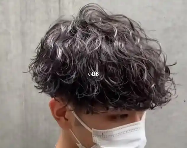 中短发  #微分碎盖#碎盖头摩根烫#港风侧背 #气垫烫 #纹理烫#男士发型