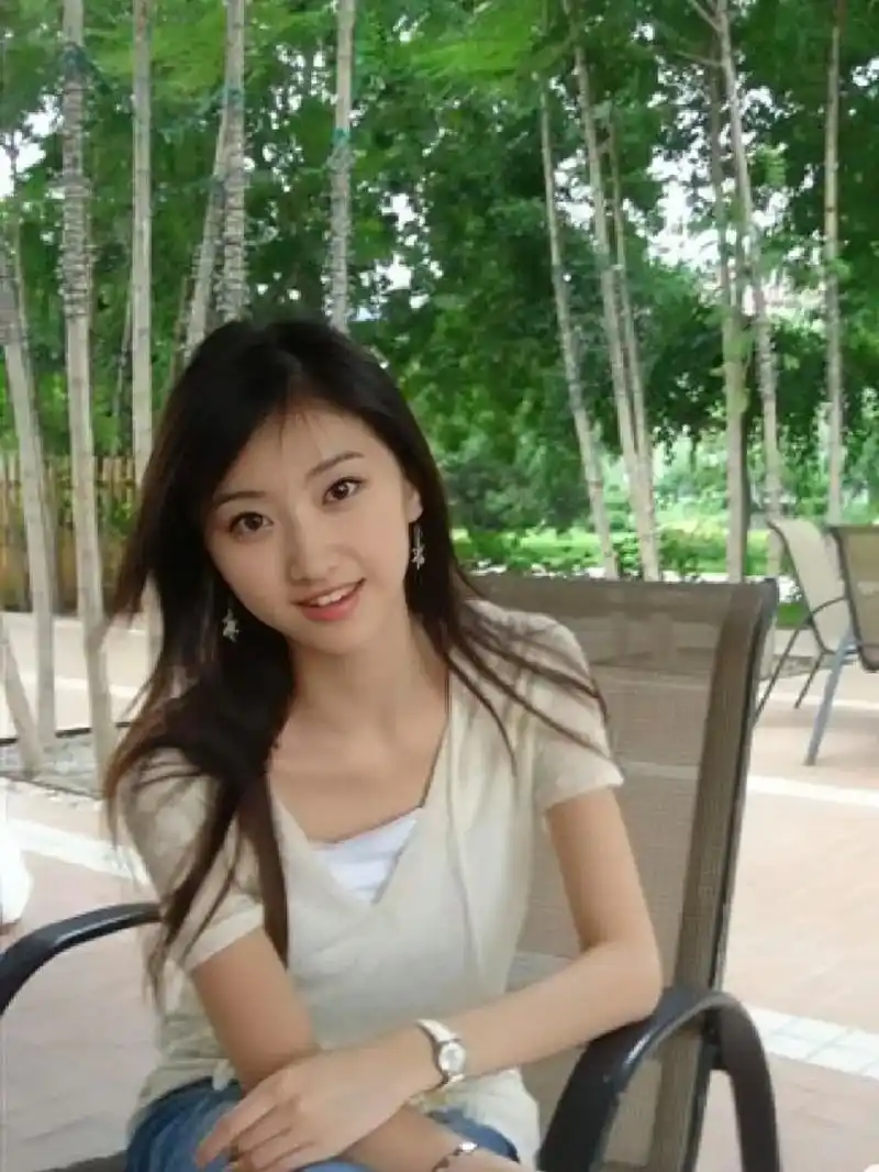 景甜旧照 真的是国泰民安脸 好喜欢早期的她!