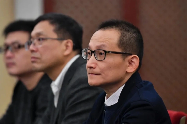 小舍得的内卷焦虑,我们想给孩子怎样的教育_腾讯新闻